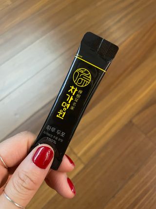 차가명원 차가버섯 프리미엄 추출분말 10일분(20포) — 5점을 준 리뷰어가 2022년 6월 올린 사용 사진