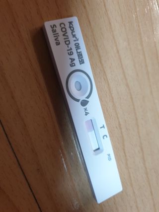 케이퓨리 아나파코 코로나 타액 자가 진단키트 1회분 3개 — 5점을 준 리뷰어가 2023년 4월 올린 사용 사진