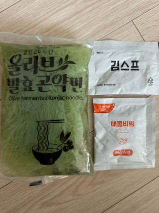 클린24시간 올리브 발효곤약면 찰비빔면 1세트-(3봉) — 4.5점을 준 리뷰어가 2024년 2월 올린 사용 사진
