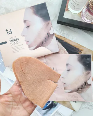 아이디플라코스메틱 아이디 페이스핏 마이너스 밴드 v2 — 5점을 준 리뷰어가 2022년 5월 올린 사용 사진