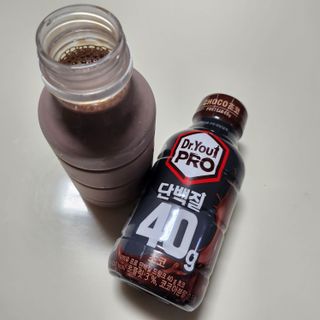 닥터유 프로 단백질 드링크 40g 초코 닥터유 프로 단백질드링크 40g 초코 — 5점을 준 리뷰어가 2024년 8월 올린 사용 사진