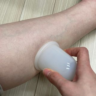 메디미케이알 커핑테라피 실리콘부항마사지 리프팅 페이스+바디 안티 셀룰 라이트 6pcs — 4.5점을 준 리뷰어가 2021년 2월 올린 사용 사진