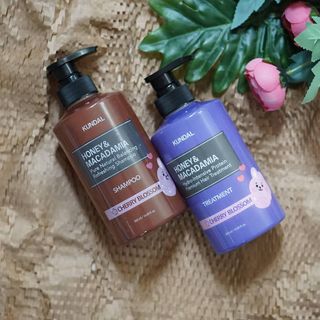 쿤달 [KUNDAL 공식] 프리미엄 헤어 케어 스페셜 세트 샴푸 500ml &amp; 트리트먼트 500ml — 5점을 준 리뷰어가 2021년 3월 올린 사용 사진