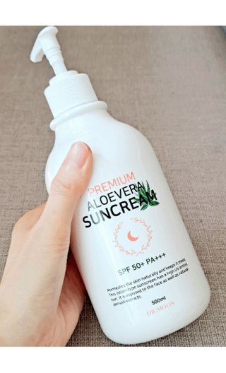 [닥터문] 프리미엄 알로에베라 선크림 500ml — 5점을 준 리뷰어가 2022년 6월 올린 사용 사진