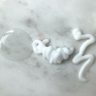 헤어플러스 단백질탈모샴푸 500ml+단백질본드앰플 145ml — 1.5점을 준 리뷰어가 2021년 3월 올린 사용 사진