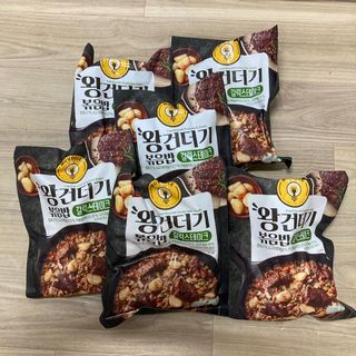 한성기업 무볼레 왕건더기 볶음밥 갈릭스테이크 — 4점을 준 리뷰어가 2021년 10월 올린 사용 사진