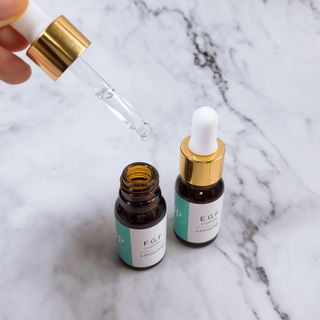 랑팡 EGF+FGF 10ppm 리포좀 앰플 원액 10ml — 5점을 준 리뷰어가 2021년 12월 올린 사용 사진