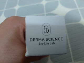더마 사이언스 비타민 CCC 앰플 기미 브라이트닝 세럼 30ml — 5점을 준 리뷰어가 2021년 8월 올린 사용 사진