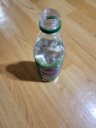 몽베스트 Montbest with Sparkling water Plain 20병 — 4점을 준 리뷰어가 2021년 11월 올린 사용 사진