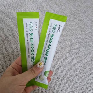 아임오 풋사과 식이섬유 밸런스 젤리 14포 — 5점을 준 리뷰어가 2021년 6월 올린 사용 사진