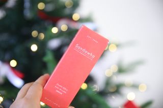 산다화 더블 이펙트 안티 링클 세럼 50ml — 3.5점을 준 리뷰어가 2022년 12월 올린 사용 사진