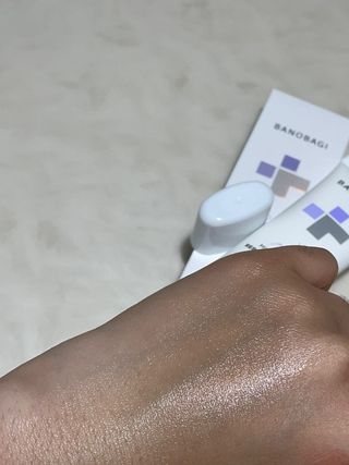 바노바기 코스메틱 바노바기 밀크씨슬 리페어 시카 선스크린 플러스 50ml — 5점을 준 리뷰어가 2023년 2월 올린 사용 사진