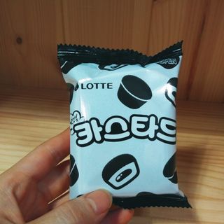 롯데제과 까망카스타드 더블초코 — 5점을 준 리뷰어가 2021년 5월 올린 사용 사진