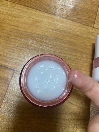 아이앤립 / EYENLIP 아이앤립 연어오일 리바이탈라이징 토너+앰플+크림 3종 세트 — 4점을 준 리뷰어가 2021년 6월 올린 사용 사진