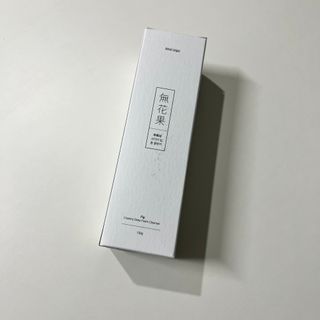 [베러오리진] 무화과 크리미 딥 폼 클렌저/피부 노폐물 & 미세먼지 99 세정 인증 민감성 피부 무자극 인증 — 5점을 준 리뷰어가 2021년 11월 올린 사용 사진
