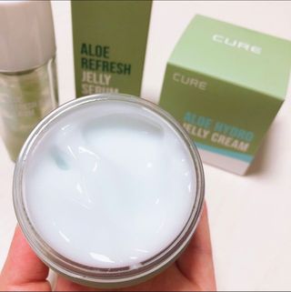 김정문알로에 큐어 큐어 알로에 리프레쉬 젤리 세럼, 큐어 알로에 하이드로 젤리 크림 — 5점을 준 리뷰어가 2021년 2월 올린 사용 사진