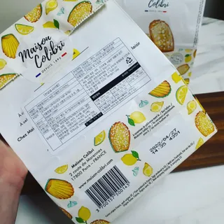 [메종콜리브리] 프랑스 마들렌 메종콜리브리 레몬 마들렌 2팩 — 5점을 준 리뷰어가 2022년 3월 올린 사용 사진