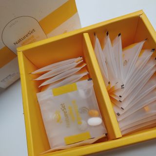 네이처셋 멀티비타민 종합비타민팩 1개월분 — 3.5점을 준 리뷰어가 2021년 7월 올린 사용 사진