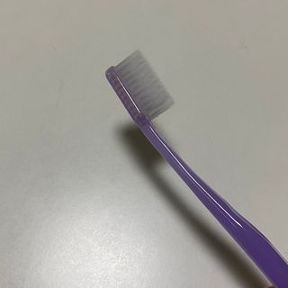 방방곳곳 편림치드 치약 + 탄모칫솔1p — 5점을 준 리뷰어가 2022년 3월 올린 사용 사진