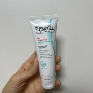 피지오겔 레드수딩 시카밸런스 크림 50ml — 5점을 준 리뷰어가 2022년 4월 올린 사용 사진