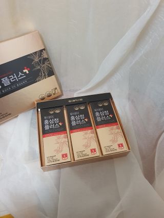 서울약사신협_투데이홍삼정플러스스틱_10g x 30포 — 5점을 준 리뷰어가 2020년 12월 올린 사용 사진