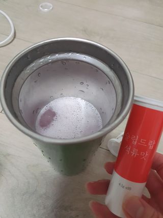 [슬림드랍 석류맛] 건기식 다이어트 보조제 겸 비타민 — 4점을 준 리뷰어가 2022년 2월 올린 사용 사진