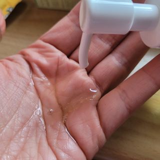 스킨큐어 산다화 순한 클렌징 동백 오일 200ml — 5점을 준 리뷰어가 2023년 12월 올린 사용 사진