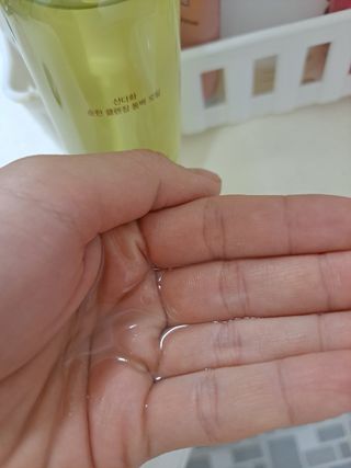 스킨큐어 산다화 순한 클렌징 동백 오일 200ml — 4.5점을 준 리뷰어가 2023년 3월 올린 사용 사진
