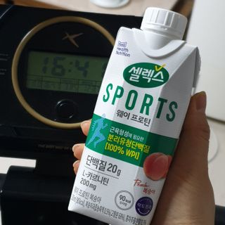 셀렉스스포츠 셀렉스 스포츠 웨이 프로틴 복숭아_ 330ml x 12팩 — 5점을 준 리뷰어가 2021년 3월 올린 사용 사진