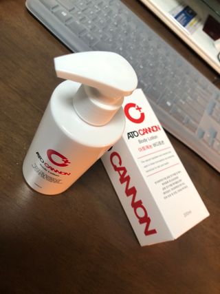 아토캐논(ATO CANNON) 아토캐논 고보습 바디로션 200ml — 5점을 준 리뷰어가 2023년 1월 올린 사용 사진