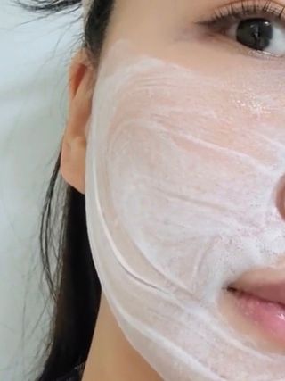 비프리코스메틱 허니 스킨 클렌징폼 150ml — 5점을 준 리뷰어가 2023년 2월 올린 사용 사진