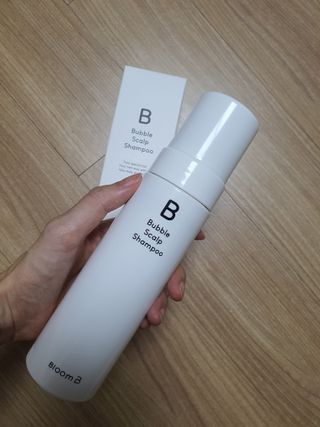 블룸비 거품 두피 샴푸 — 5점을 준 리뷰어가 2022년 9월 올린 사용 사진