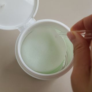 디에이브 더마-테카 바이옴 카밍패드 60매 — 5점을 준 리뷰어가 2023년 2월 올린 사용 사진