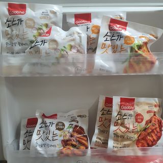 굽네몰 [굽네] 소스가 맛있는 닭가슴살 슬라이스 4종 — 5점을 준 리뷰어가 2021년 11월 올린 사용 사진