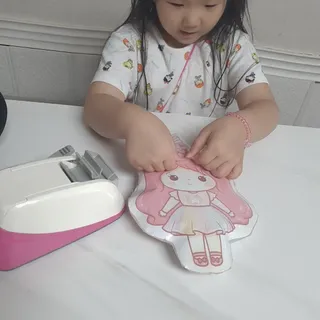 3M 한번의 터치로 깔끔하게 착! 원터치 테이프 디스펜서 — 5점을 준 리뷰어가 2023년 7월 올린 사용 사진