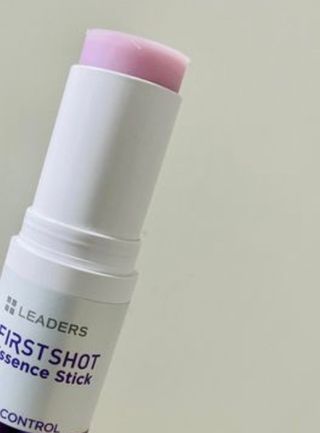리더스코스메틱 리더스 퍼스트 샷 에센스 스틱 2종 — 5점을 준 리뷰어가 2022년 3월 올린 사용 사진