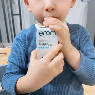 이롬 erom 황성주박사의 국산콩 두유 검은콩 고칼슘 — 5점을 준 리뷰어가 2020년 12월 올린 사용 사진