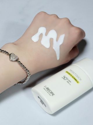 아이레시피 모이스트터치 스포츠 선밀크 50ml (SPF50+ PA+++) — 5점을 준 리뷰어가 2023년 4월 올린 사용 사진
