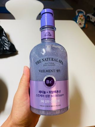 벨먼 내추럴스파 수분광채 스크럽 바디워시 600ml 5종 — 5점을 준 리뷰어가 2022년 5월 올린 사용 사진