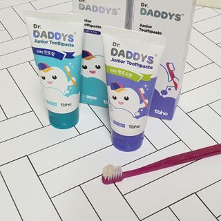 닥터데디스 안심불소 튼튼치약(청포도, 민트 중 택 1) 60g + 여행용 미니 치약 15g — 5점을 준 리뷰어가 2022년 8월 올린 사용 사진
