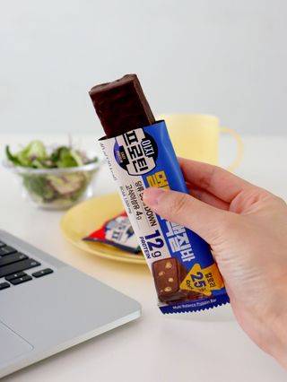 이지프로틴바 3종x각 2ea (고단백질바, 멀티단백질바, 식물성단백질바) — 5점을 준 리뷰어가 2024년 3월 올린 사용 사진