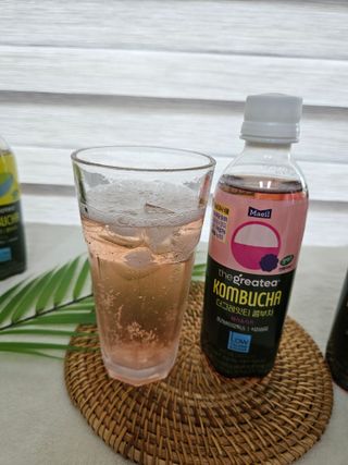 더그레잇티 콤부차 [매일유업] 더그레잇티 44kcal 콤부차 300ml *12개입 (오리지널 6개+베리리치 6개) — 5점을 준 리뷰어가 2023년 7월 올린 사용 사진