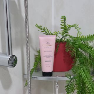오투에니원 인컨보 바디 퍼퓸 크림 200ml — 4점을 준 리뷰어가 2023년 1월 올린 사용 사진