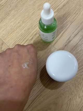 [녹산] 그린 솔루션 멀티 수분 앰플 + 그린 솔루션 멀티 수분크림 — 4.5점을 준 리뷰어가 2022년 10월 올린 사용 사진