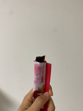헬스업_쁘띠쁘띠석류콜라겐젤리_20g x 14포 — 4.5점을 준 리뷰어가 2021년 2월 올린 사용 사진