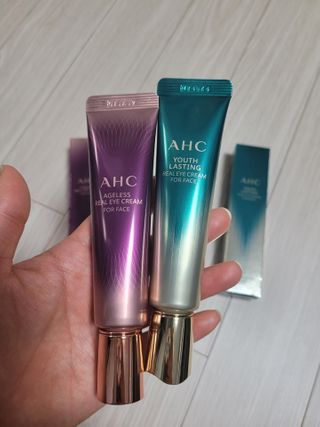 [NEW 탄력유턴 아이크림] AHC 유스 래스팅 리얼 아이크림 포 페이스 — 5점을 준 리뷰어가 2021년 2월 올린 사용 사진