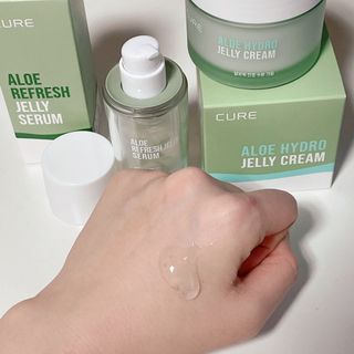 김정문알로에 큐어 큐어 알로에 리프레쉬 젤리 세럼, 큐어 알로에 하이드로 젤리 크림 — 4.5점을 준 리뷰어가 2021년 4월 올린 사용 사진