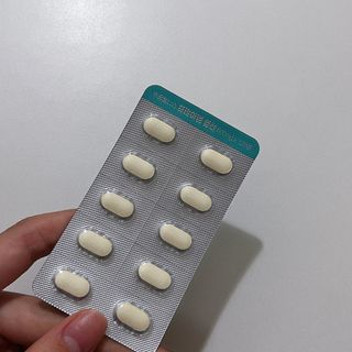 [푸름웰니스] 프리미엄 엽산 (500mgX120정) — 5점을 준 리뷰어가 2022년 5월 올린 사용 사진