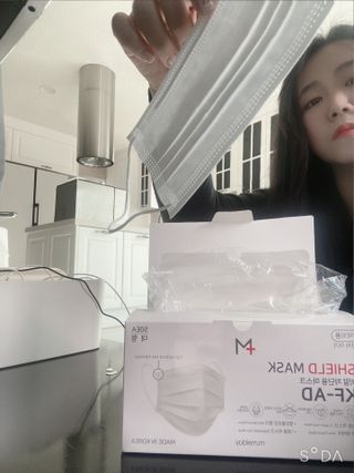 [엠메이데이] 엠쉴드 마스크KF-AD 화이트 50EA — 4점을 준 리뷰어가 2022년 2월 올린 사용 사진