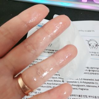 Dr.느루벗 느루벗 EGF FGF 스킨 리커버리 마스크 10장 — 5점을 준 리뷰어가 2021년 4월 올린 사용 사진